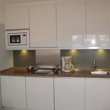 Lägenhet Key Inn Serviced Residences Limperstberg *